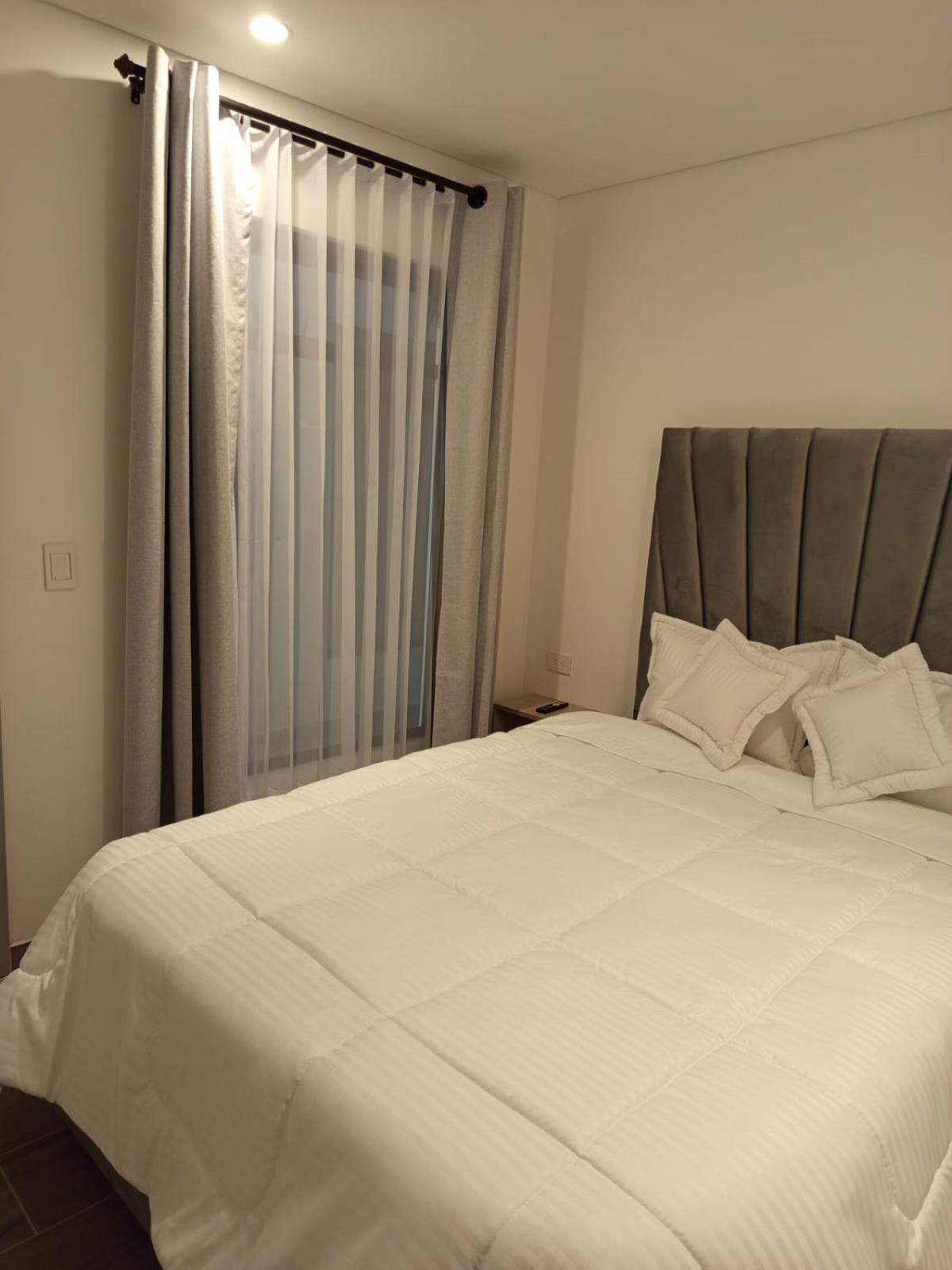 Hotel Saron Bogota Exterior photo