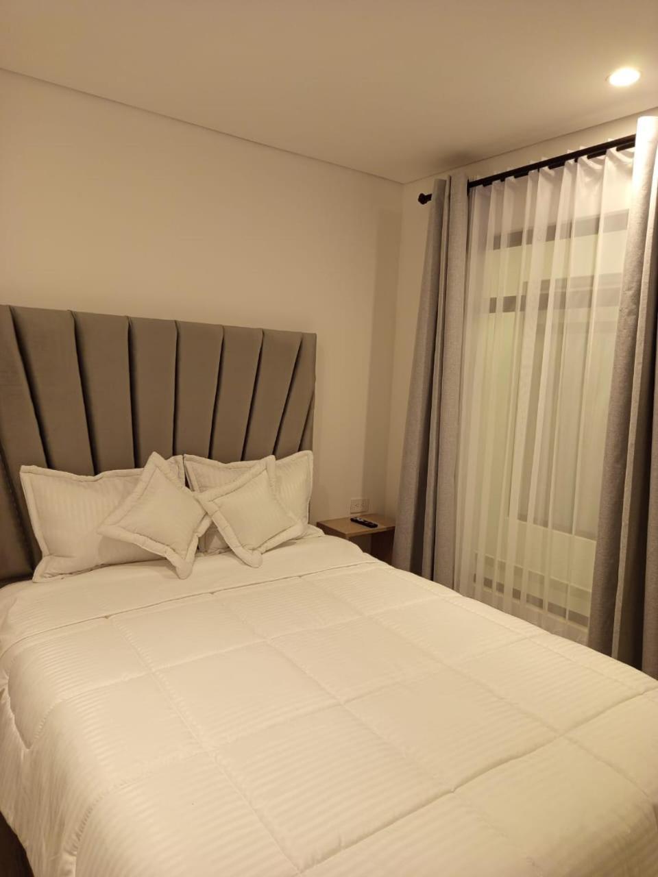 Hotel Saron Bogota Exterior photo